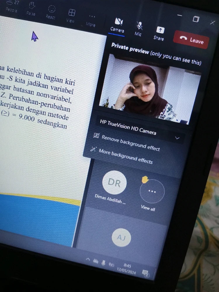 Gambar diunggah oleh Iff only