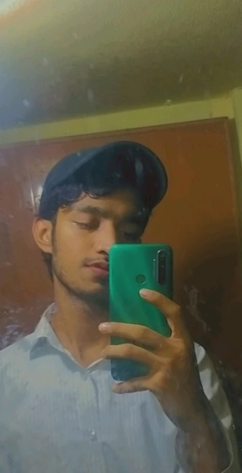 I-upload ni Cayman ang larawan