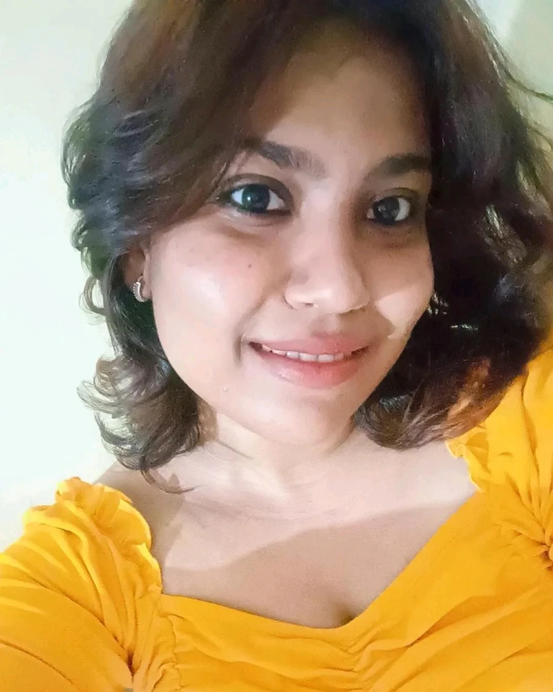 Say it all with your eyes.