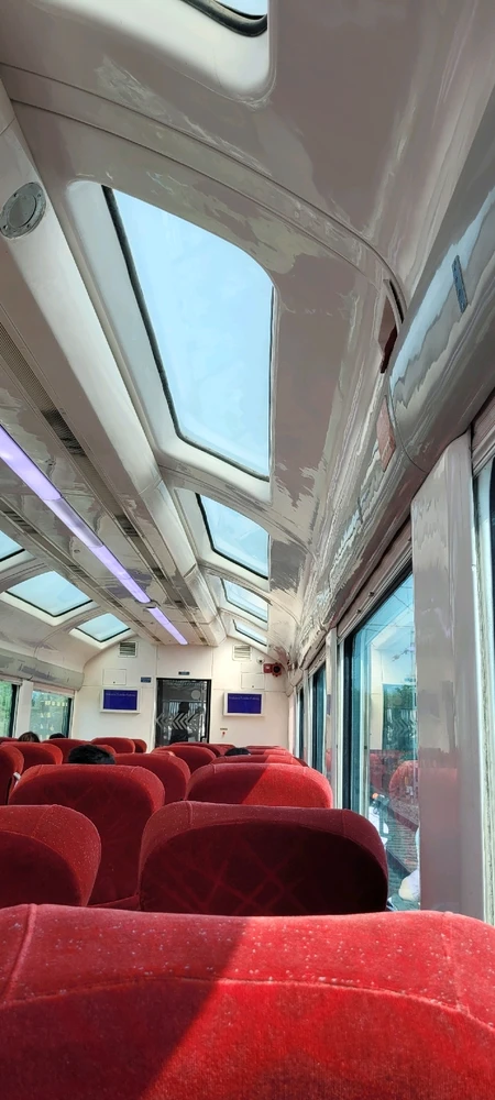 Sam દ્વારા અપલોડ કરેલી છબી