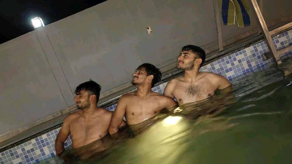 Gi-upload ni Ankit singh bhadouriya ang hulagway