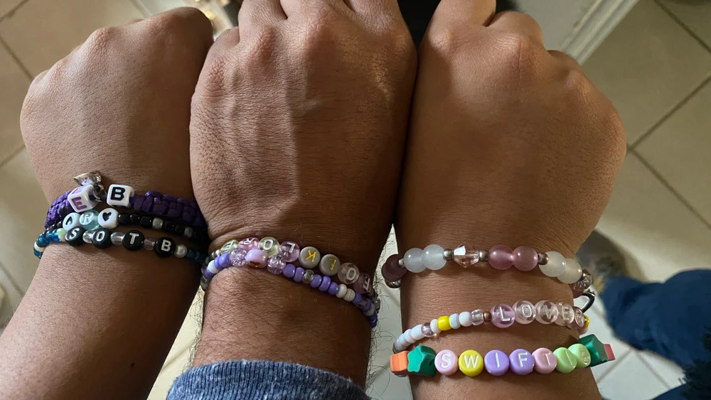 Friendship’s Bracelets