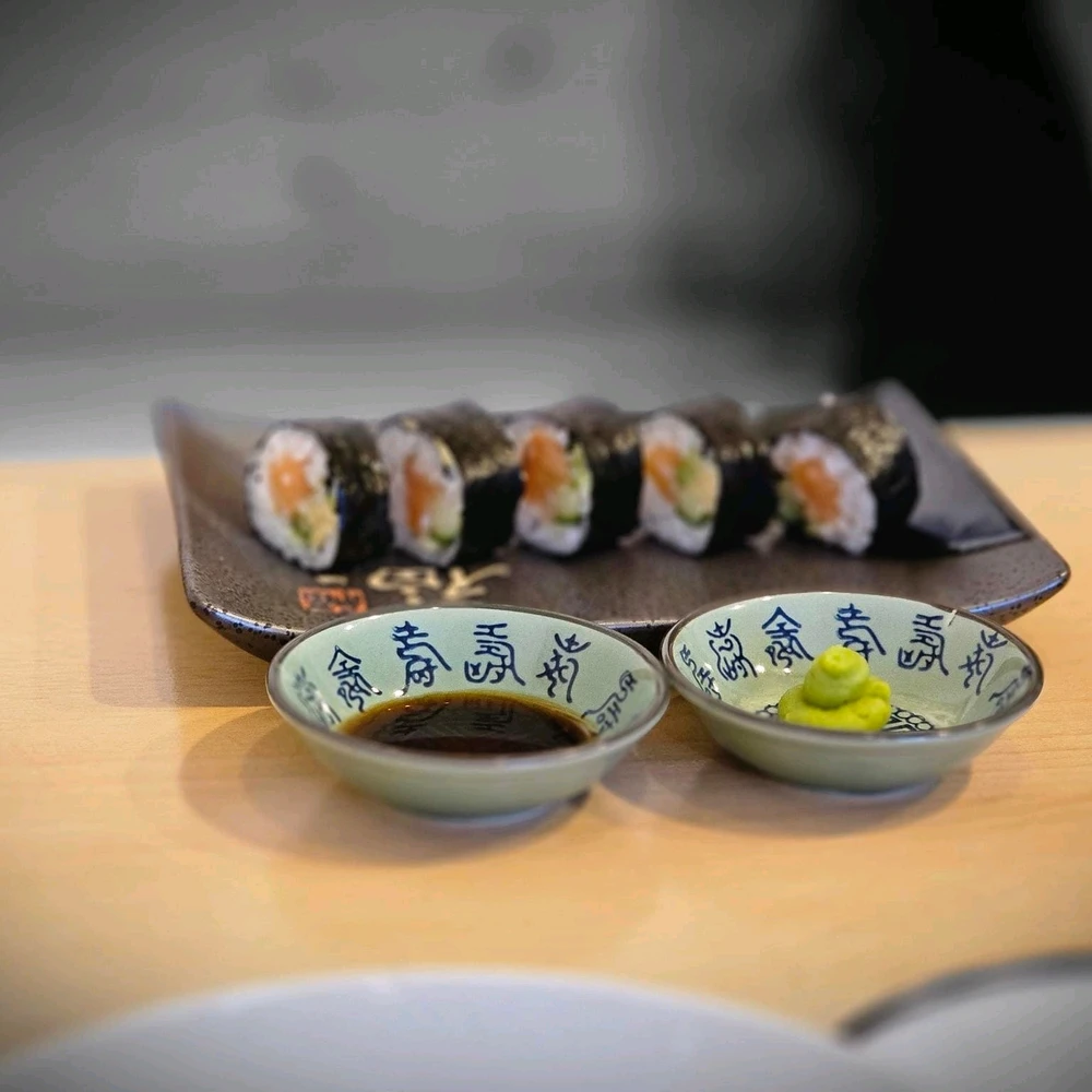 Selbstgemachte Lachs-Avocado Maki 🍣