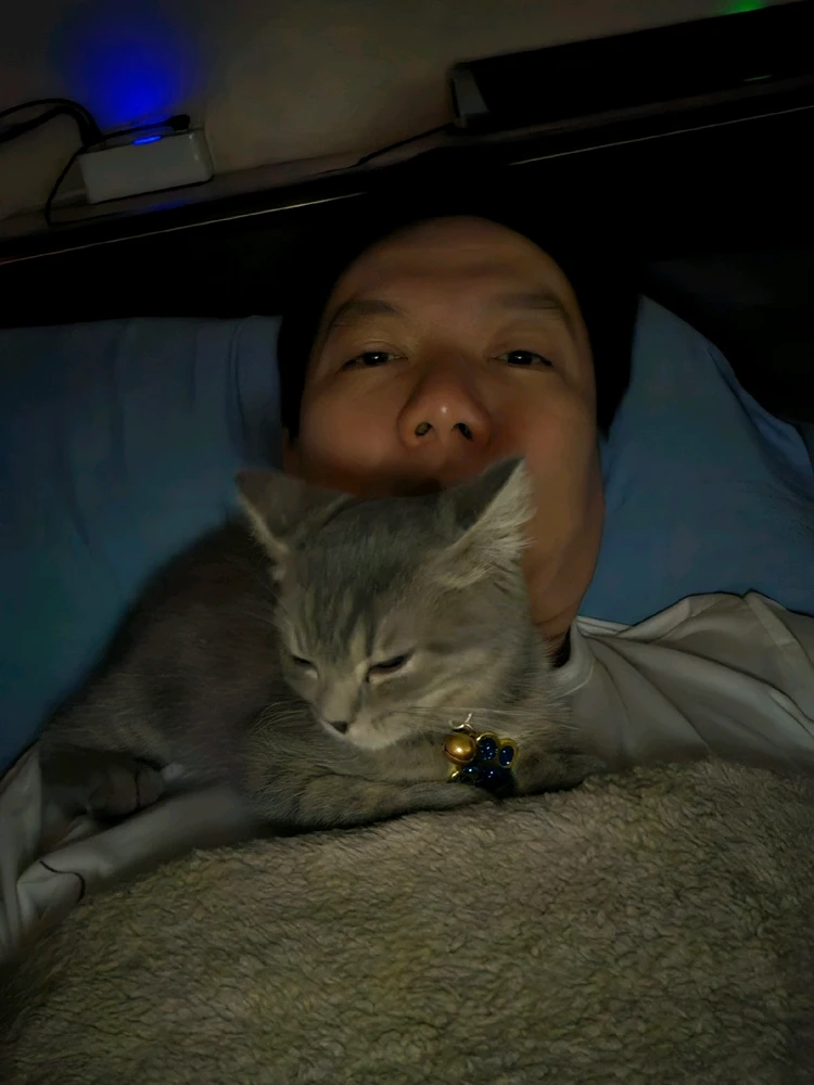 I-upload ni Aitor ang larawan