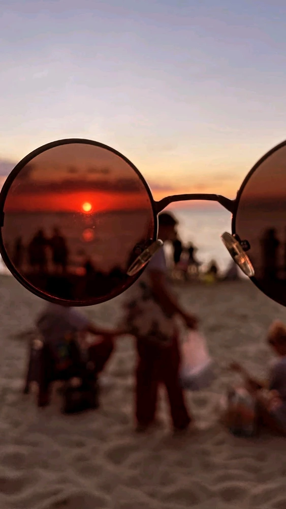 I-upload ni Justin ang larawan