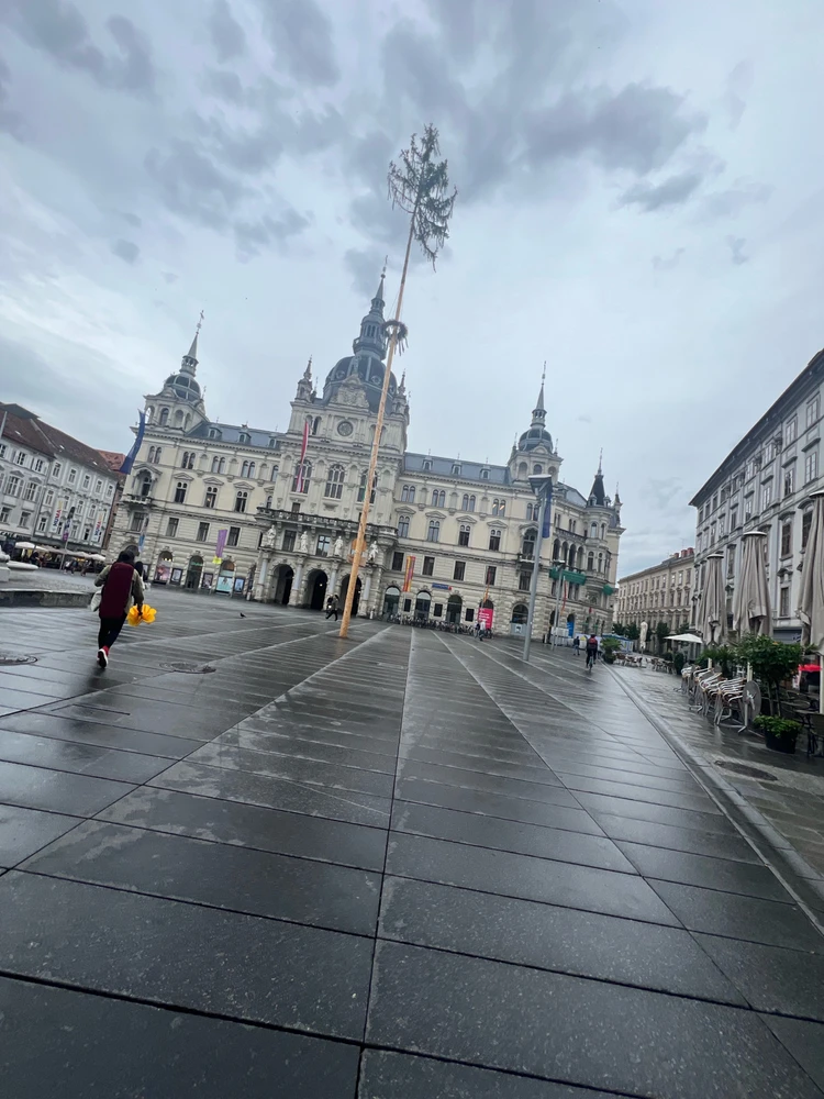 Bild hochgeladen von Mary