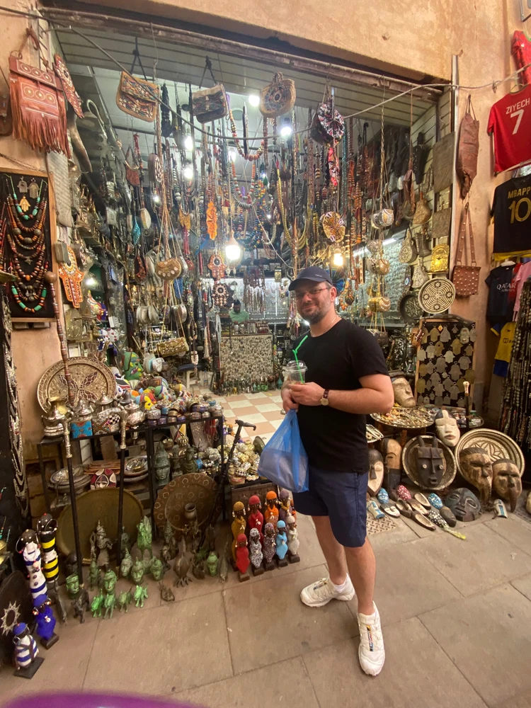 Gi-upload ni George B ang hulagway