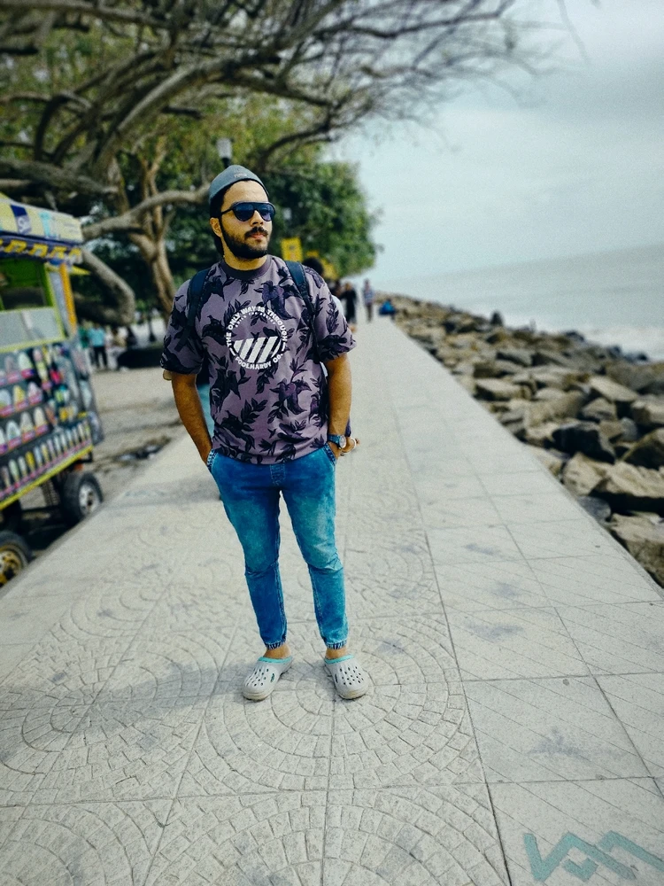 Abu അപ്‌ലോഡ് ചെയ്ത ചിത്രം