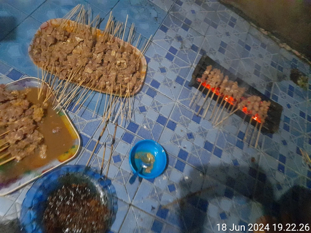 Gambar diunggah oleh Lovely Purple