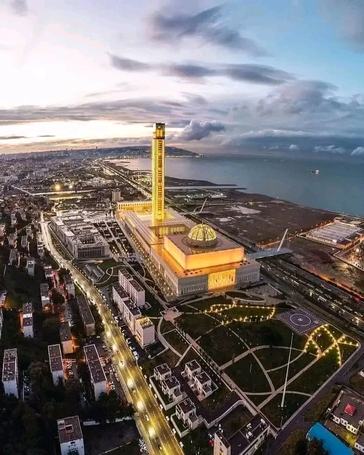 Image ajoutée par Hania