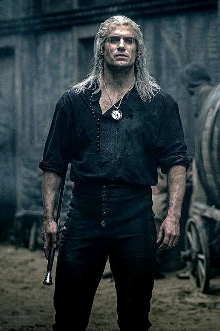 henry cavill - the witcher