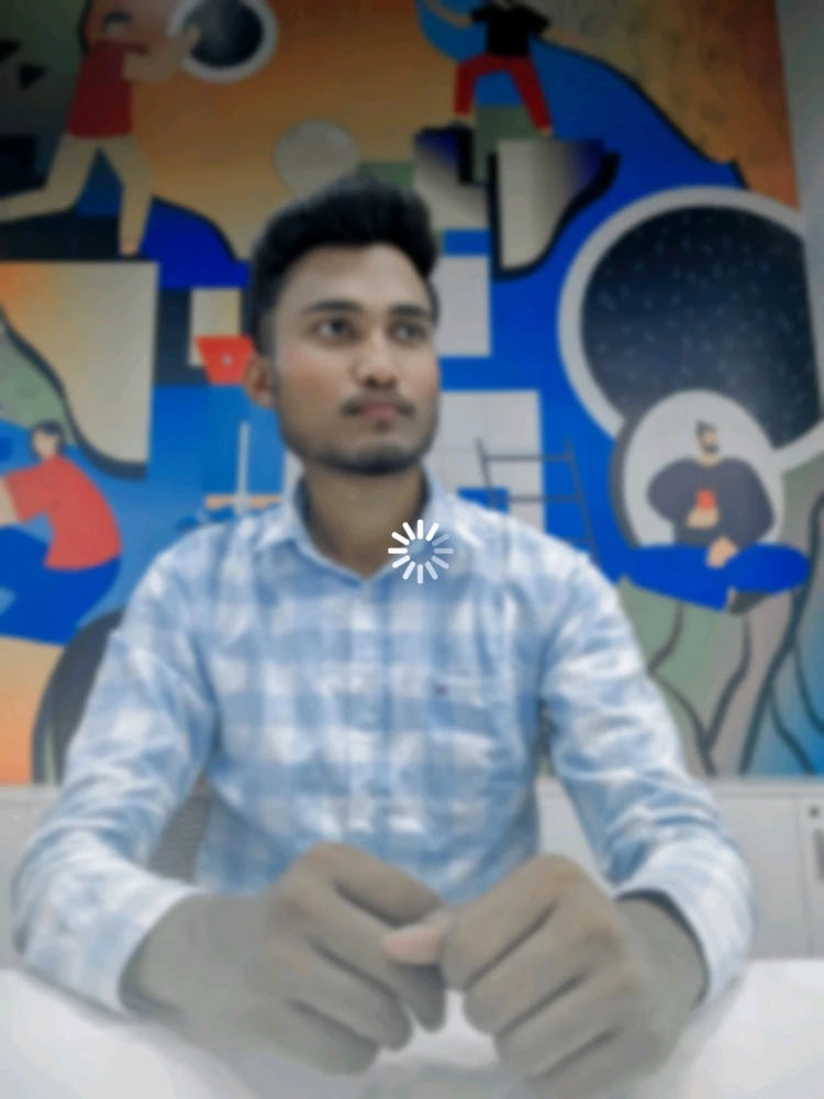 I-upload ni Akash Dwivedi ang larawan