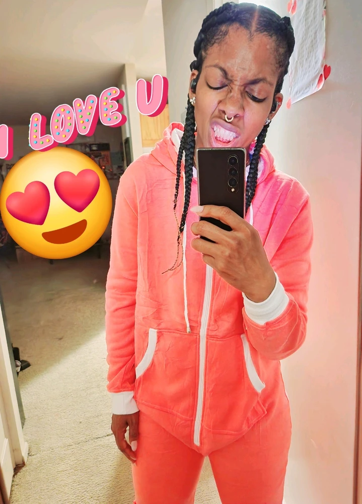 Bild eropgeluede vum Tomboytee