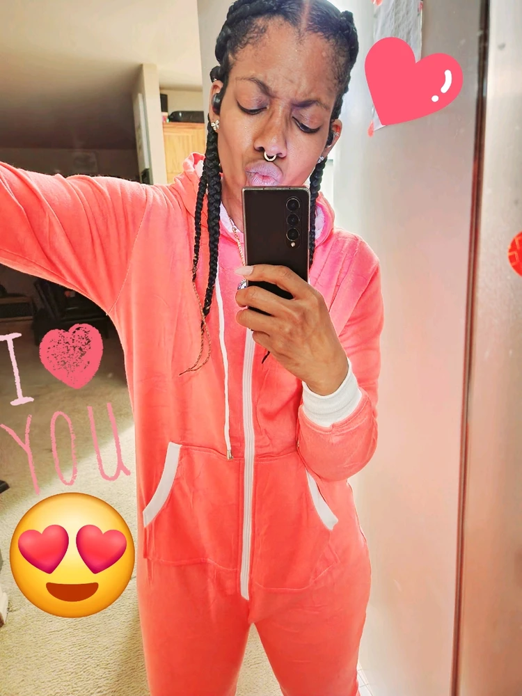 Bild eropgeluede vum Tomboytee