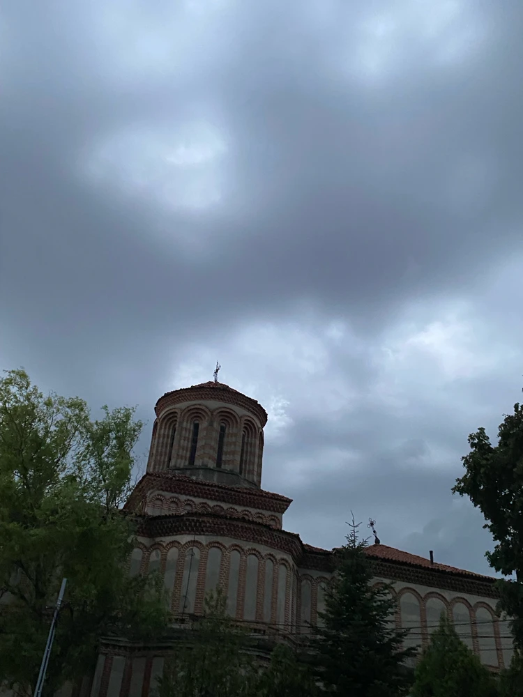 Imagine încărcată de Leonard