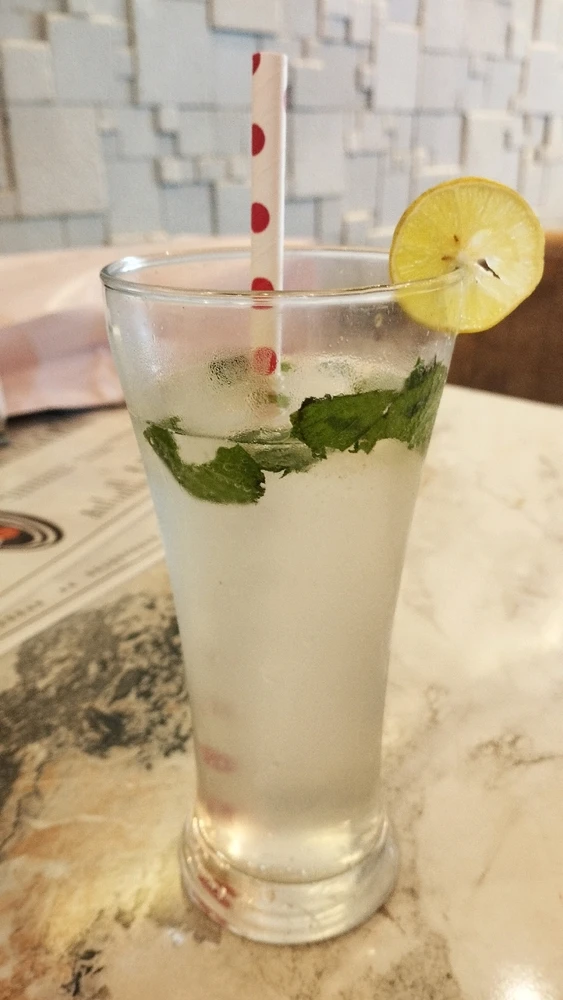 Gambar diunggah dening Shat