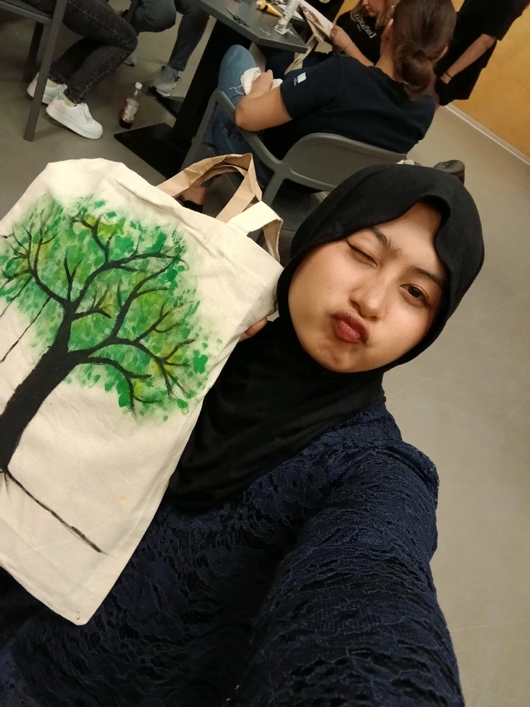 Rizka Fadhillah上傳的圖片
