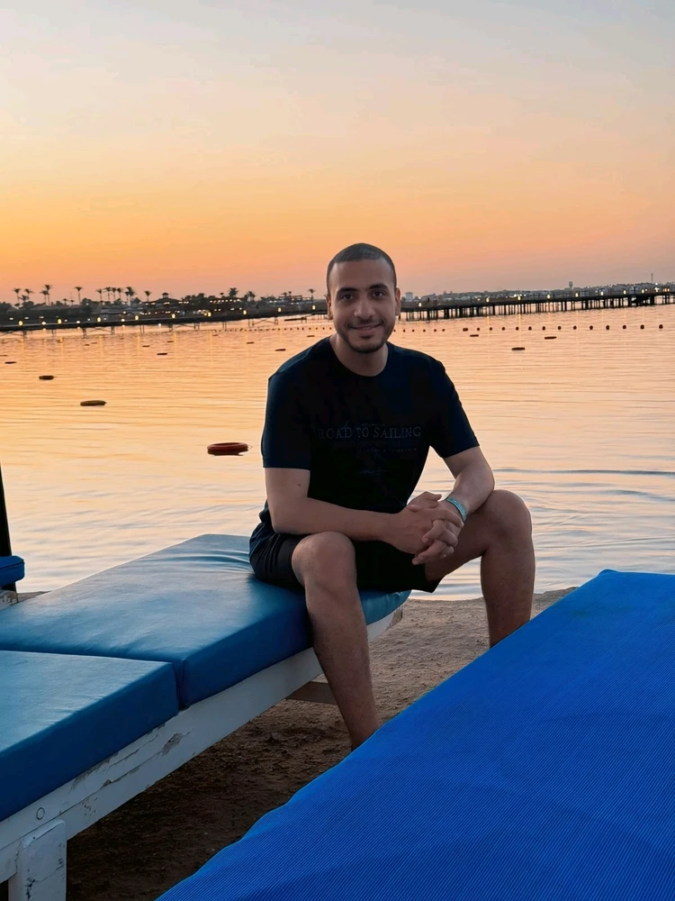 صورة رفعها Amr Nabil