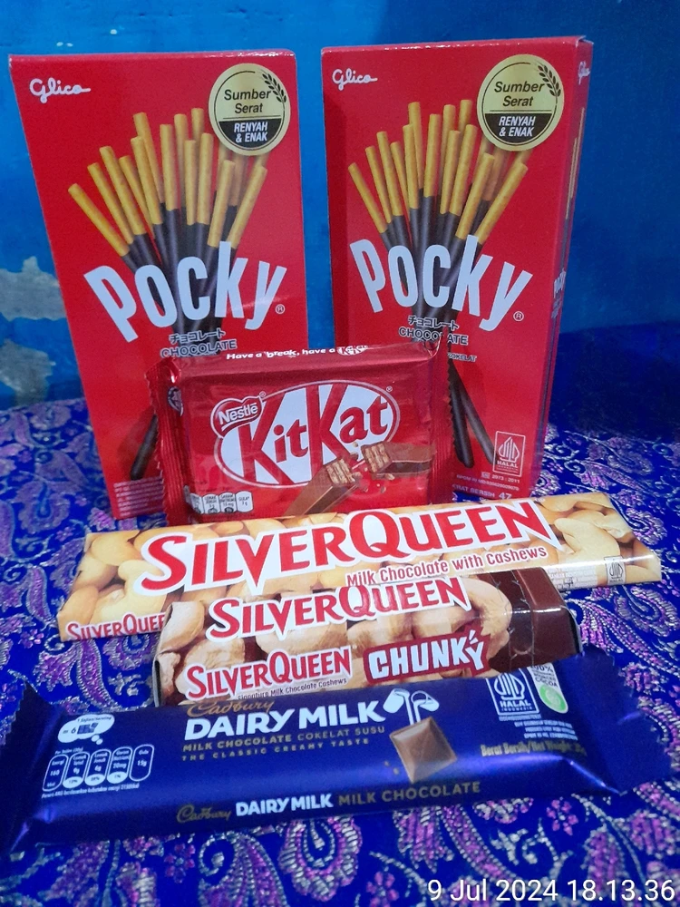 Gambar diunggah oleh Lovely Purple