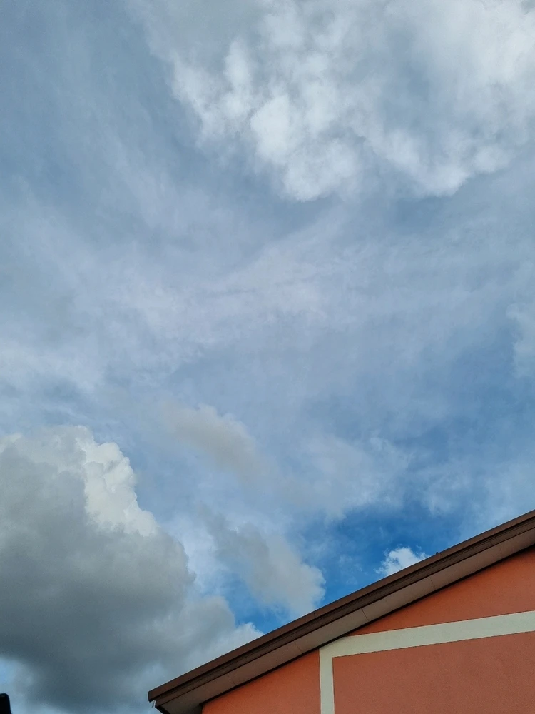 รูปที่อัพโหลดโดย ต้น