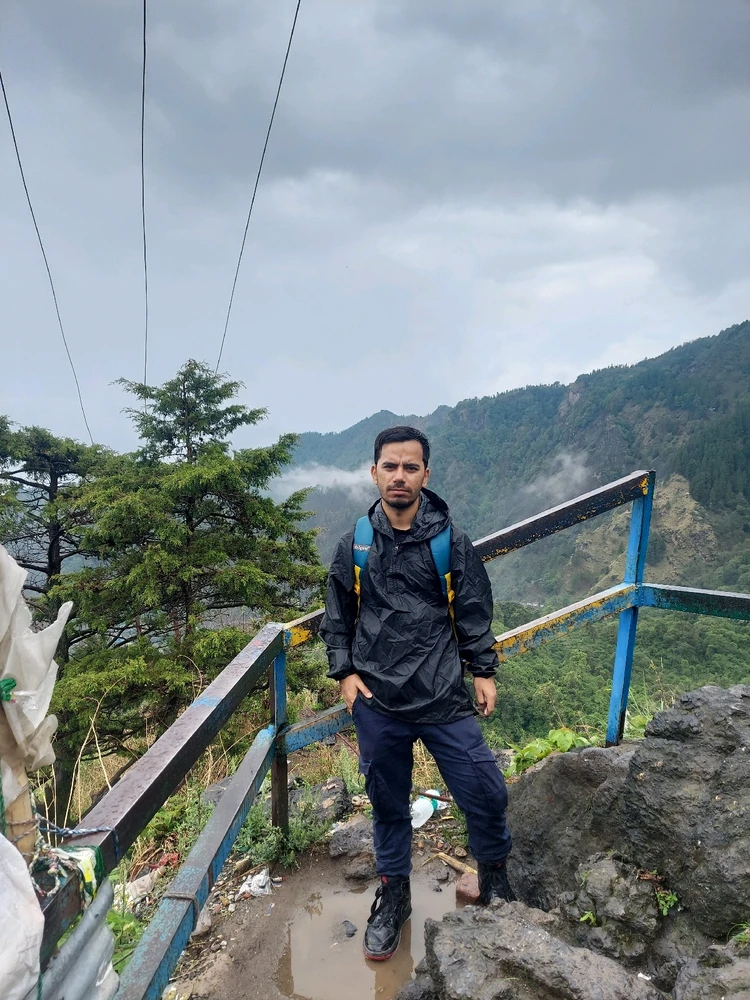 Зображення завантажив Navdeep