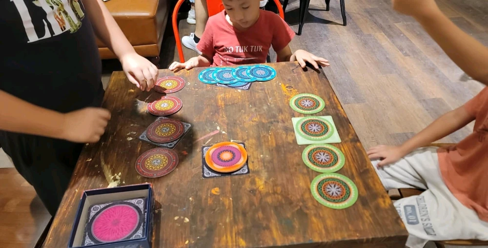 trying out boardgame cafe first time