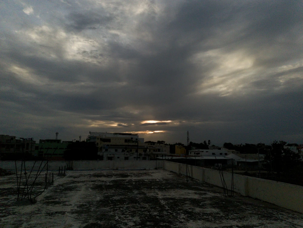 I-upload ni Charan K ang larawan