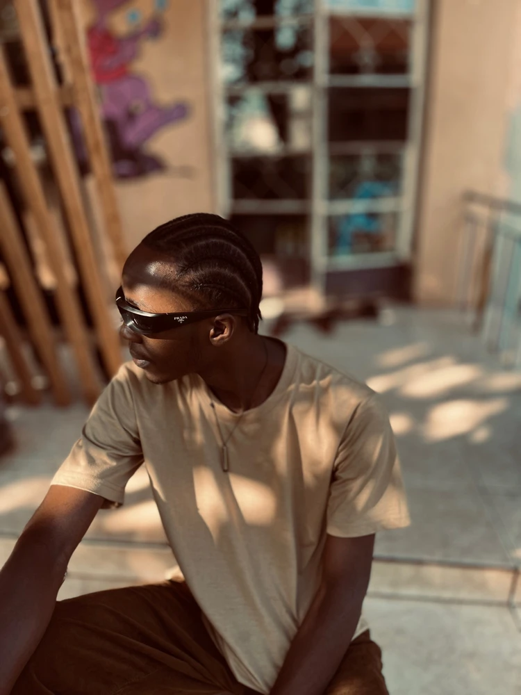 Isithombe sibekwe ngu-Mark x Tum