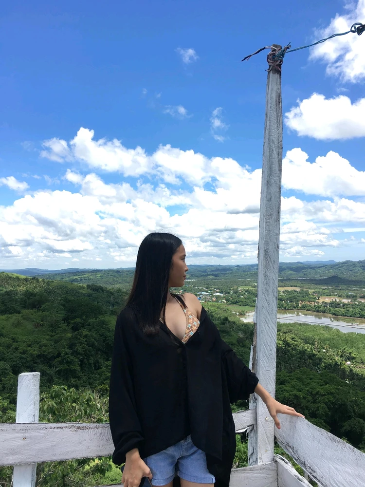 I-upload ni Tepani ang larawan