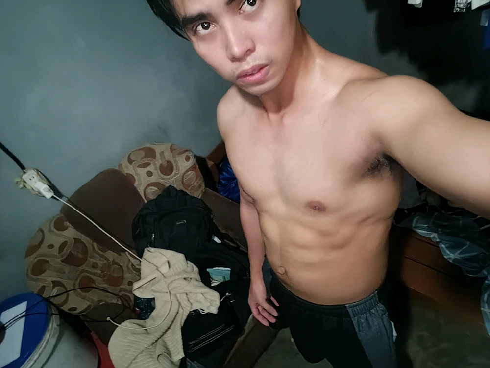 I-upload ni Gabriel ang larawan