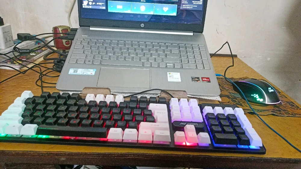 由Esha上传的图片