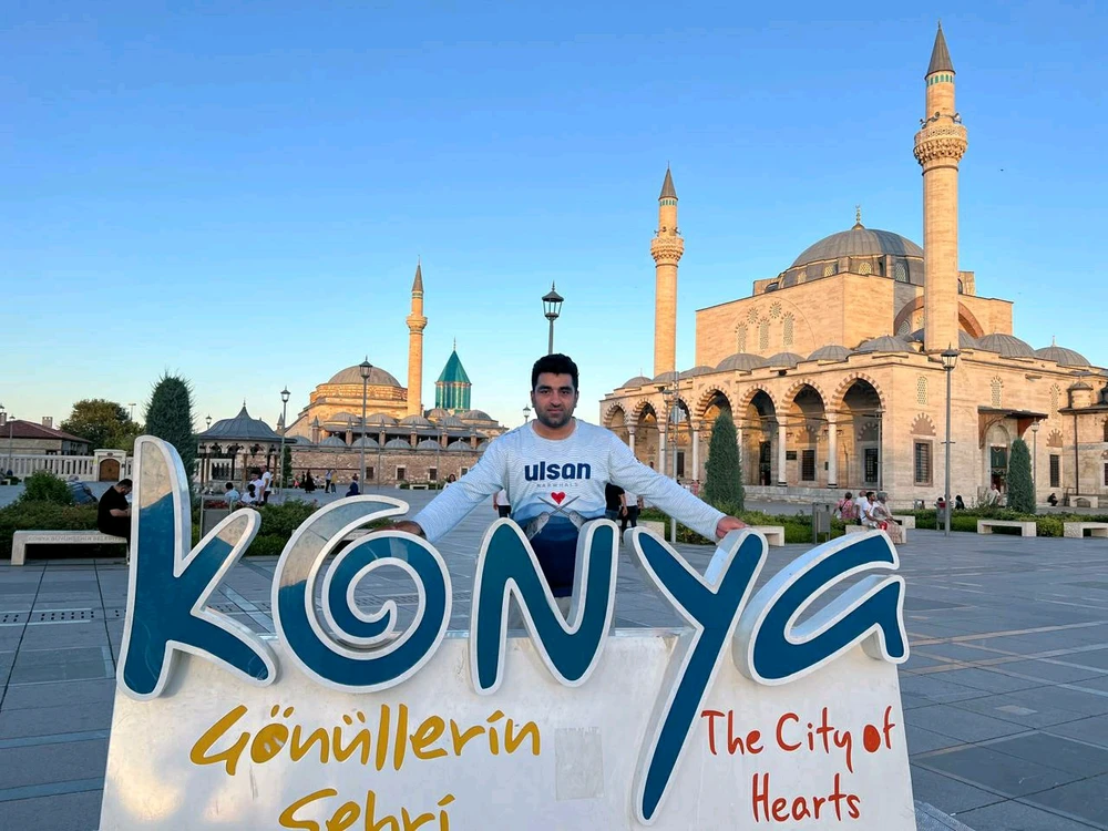 Image uploaded by Moon