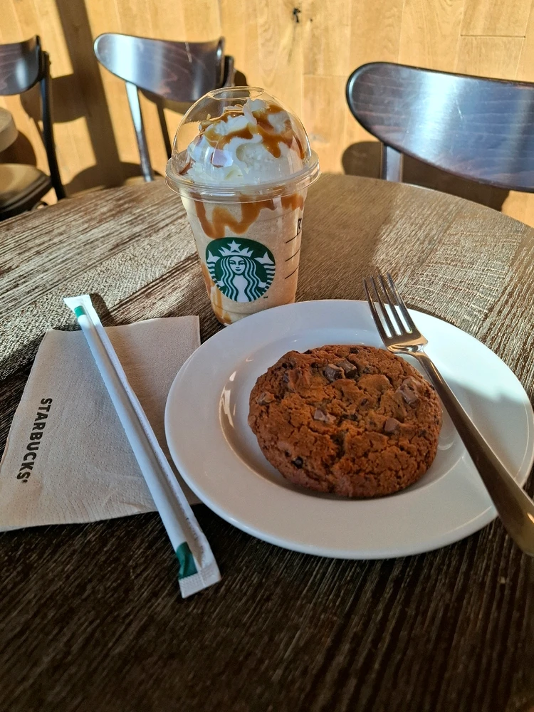 I-upload ni Rona ang larawan