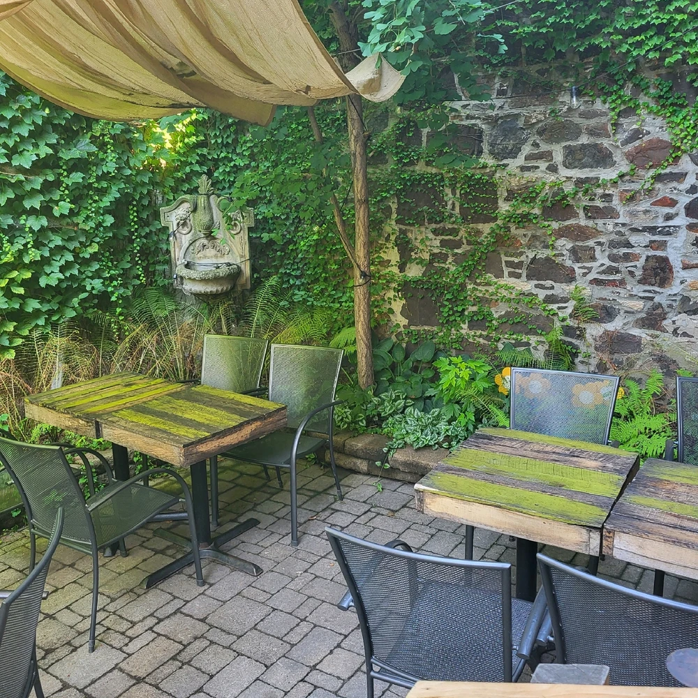 Image uploaded by Caroline 🇨🇦