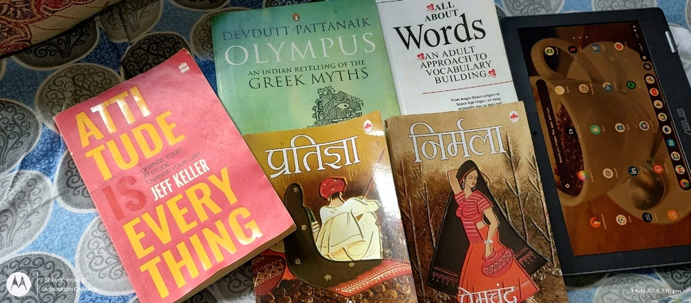 #Books #Review #Bibliophile #Reading #Writing #Litrature #Love #Poetry #Kavita #Novels #Comics #BookWorm — Yes! I do read 🤓