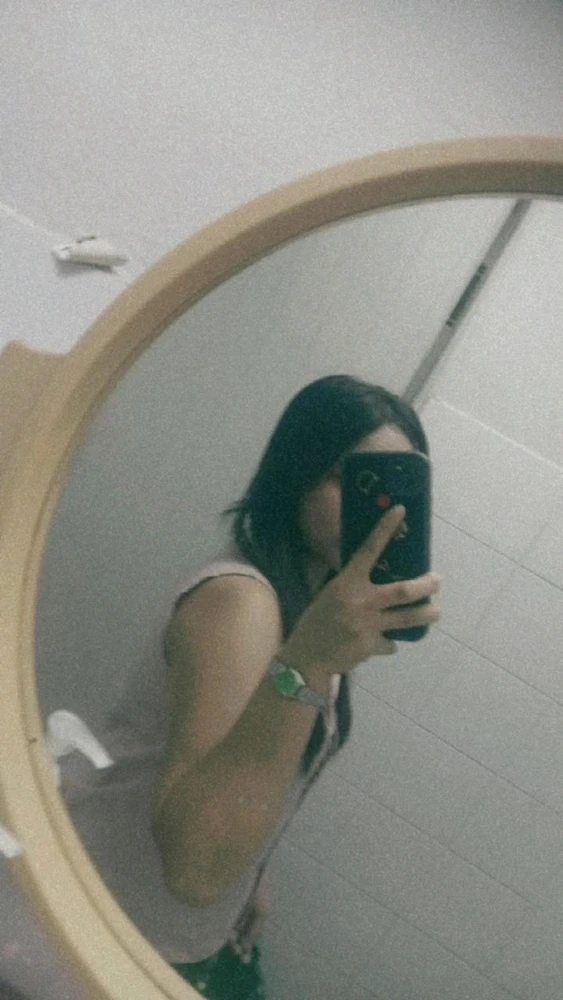 I am a person who likes to sing, but I have never shown it to other people.