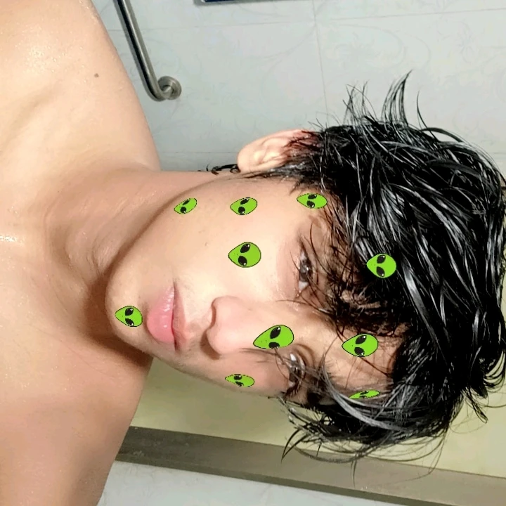 I-upload ni Abdul ang larawan