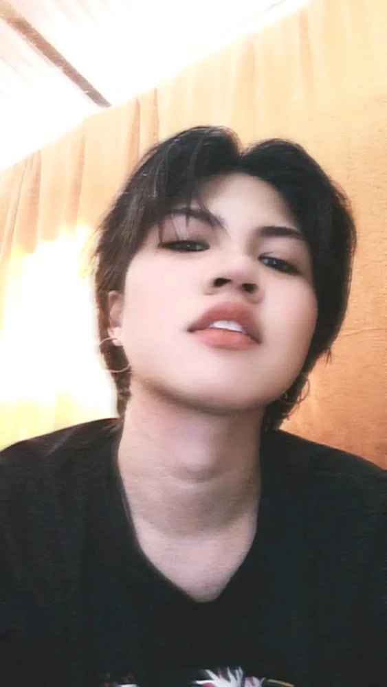 Gi-upload ni Arkray ang hulagway