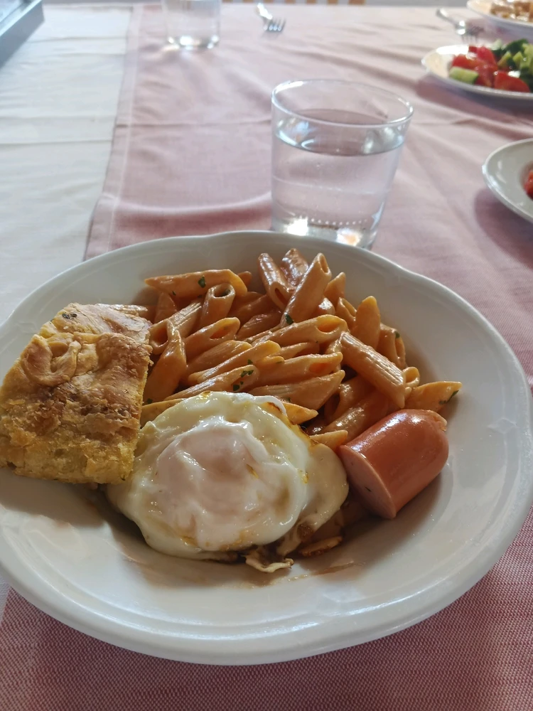 Качено от Rei