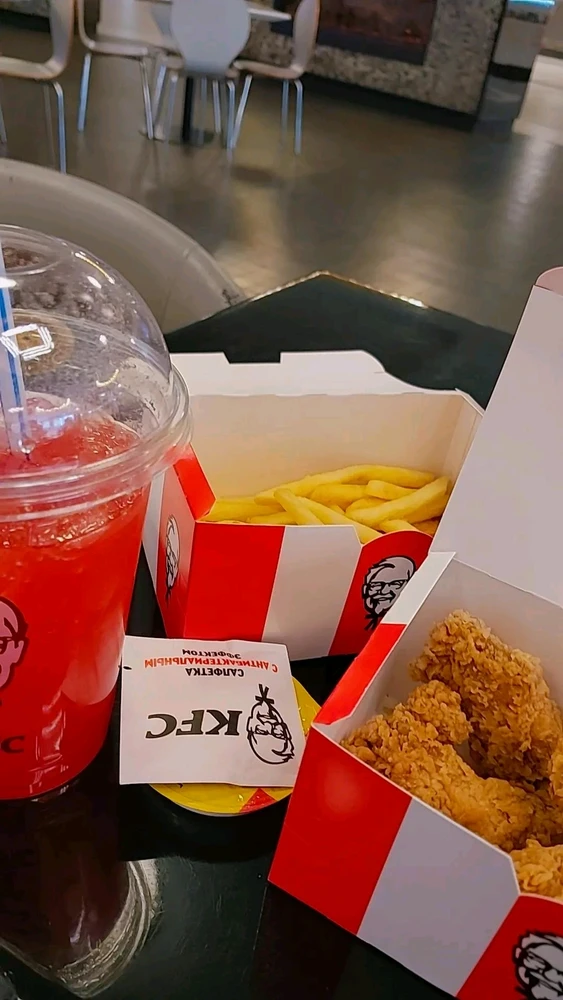 Фото загрузил Nora