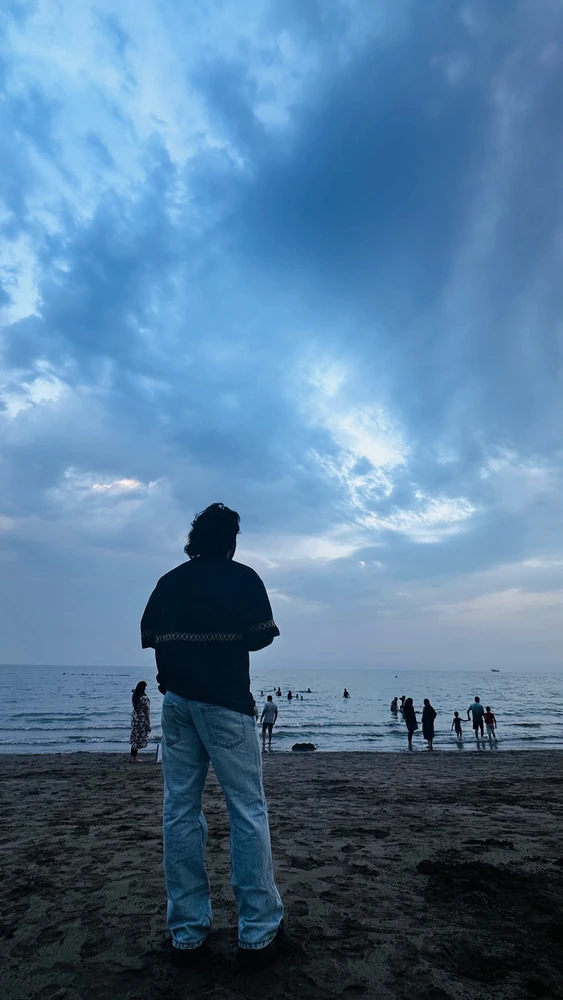 SHAMI അപ്‌ലോഡ് ചെയ്ത ചിത്രം