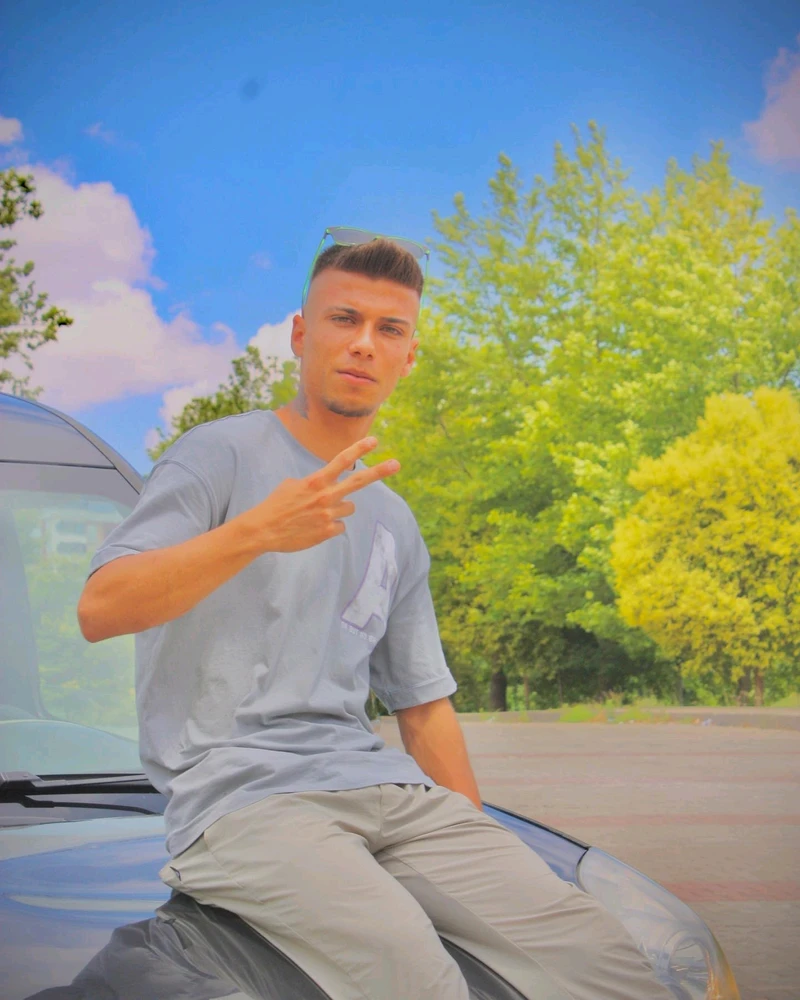 Ali Can tarafından yüklenen görsel