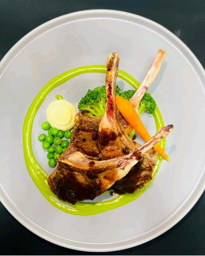 Gambar diunggah oleh chef bhoombom