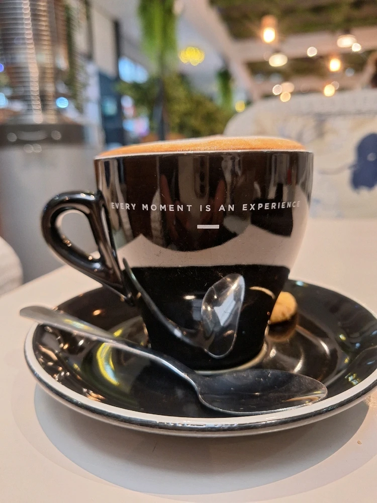 Image uploaded by FOXXY