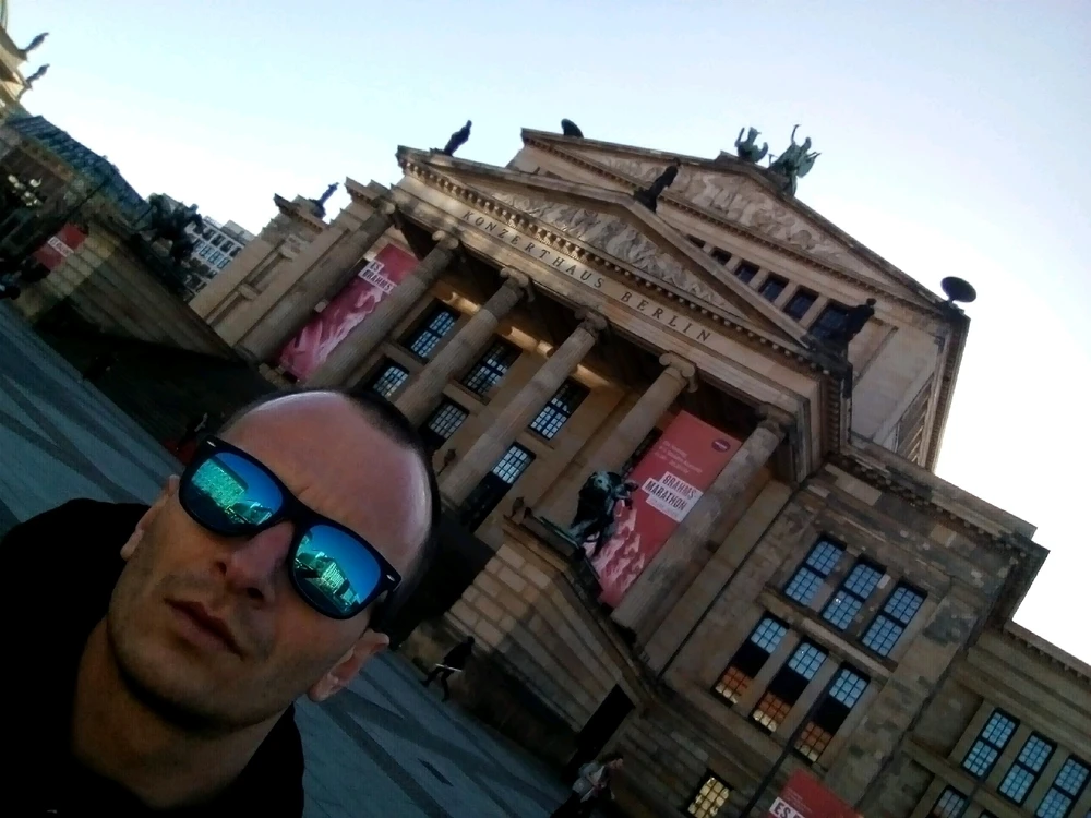 Sliku je postavio/la Ljubomir