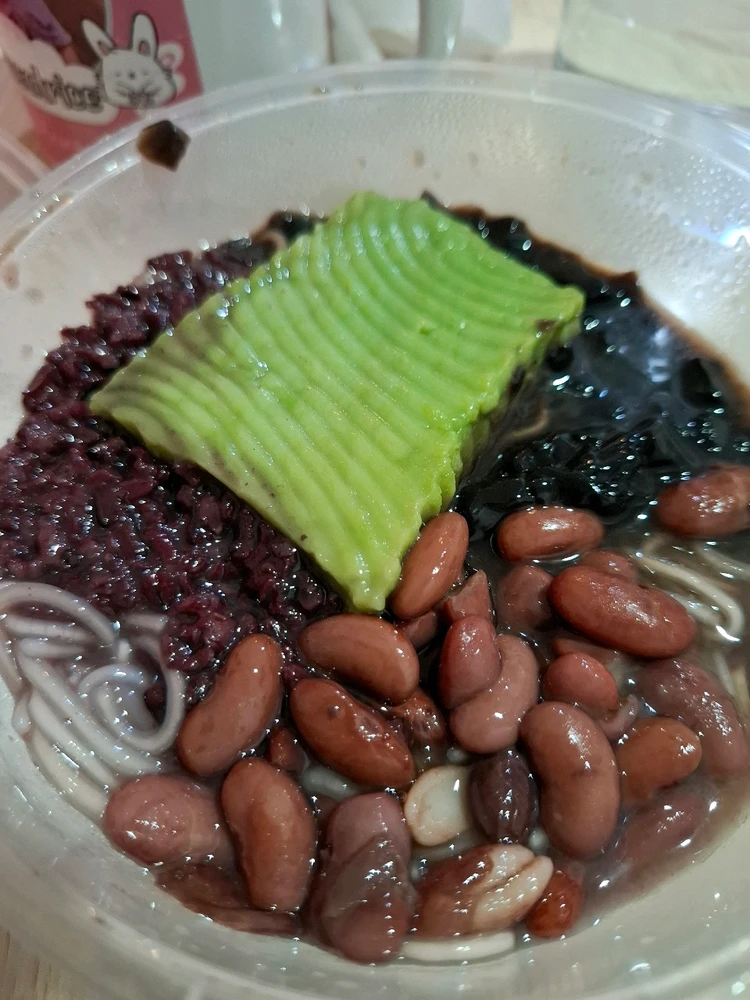 由Melania上传的图片