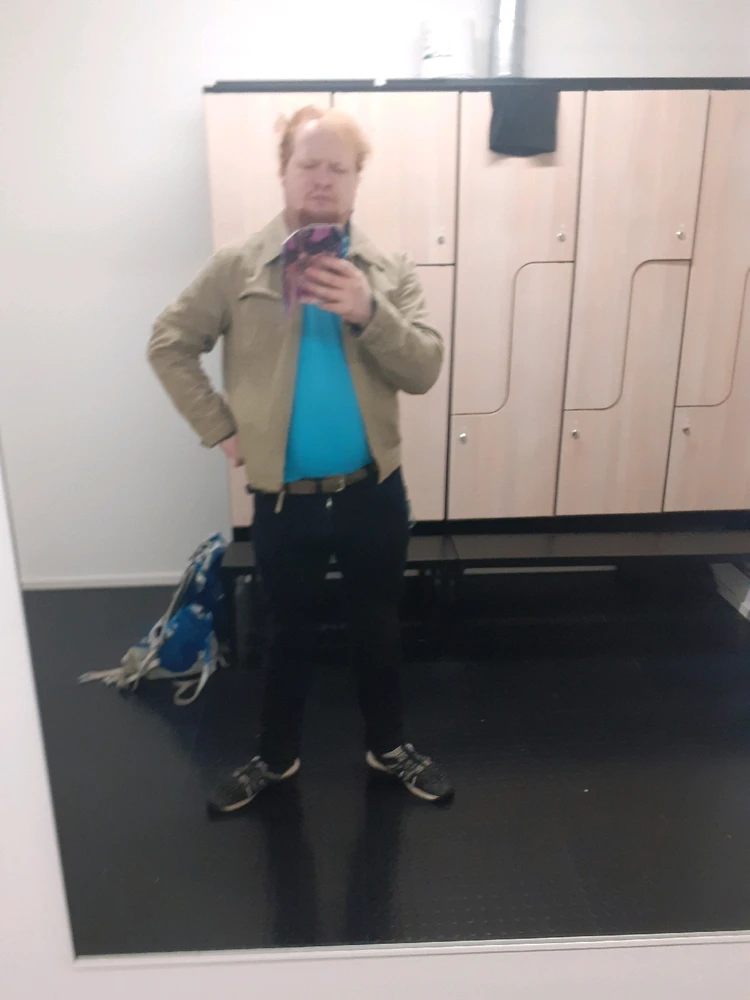 Kristhor latasi kuvan