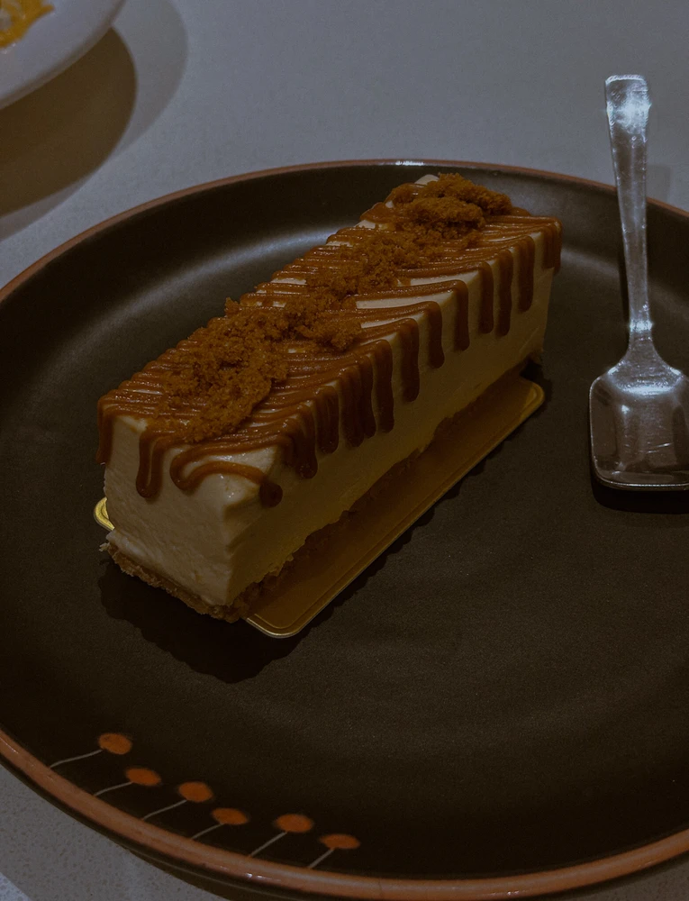 anyone like more than me cheese cake ?
🥹🤤  🧀 