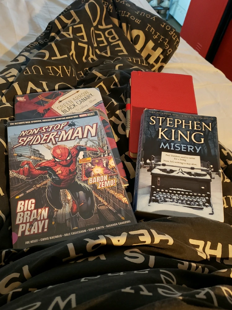 How my day is going on limited Internet.

Finished both comic books, wrote a few things down, now on to finish Misery (after putting it off for almost a year)..

I should "unplug", more often.

Hope everyone's having a good day 🤗