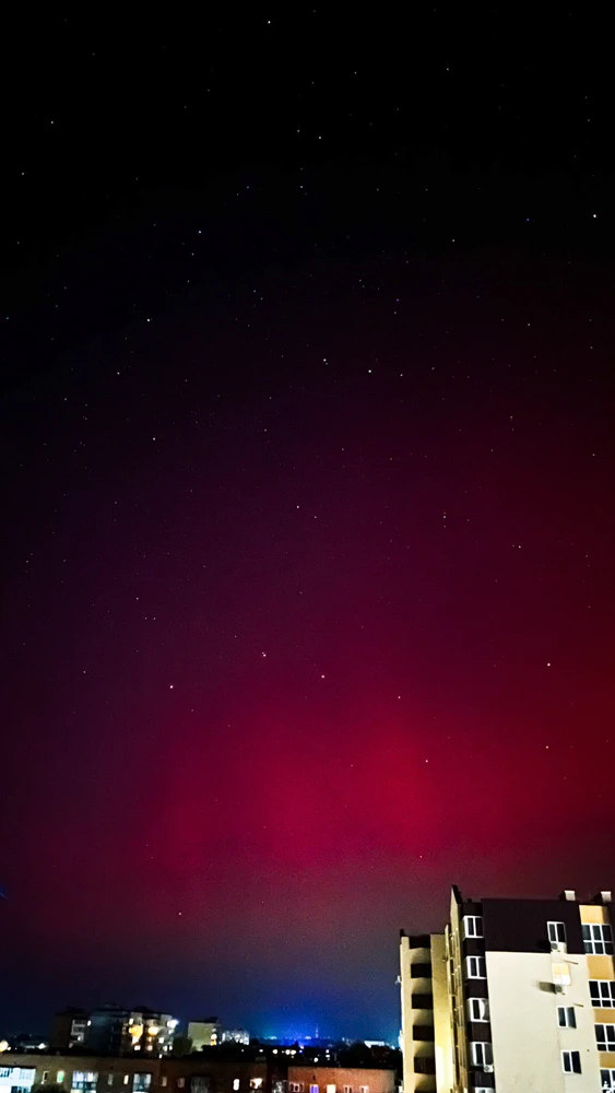 Зображення завантажив Lena